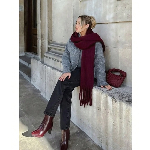 Burgundy Wide Shawl Scarf With Tassels Fuzzy Knit - Picture 4 of 7